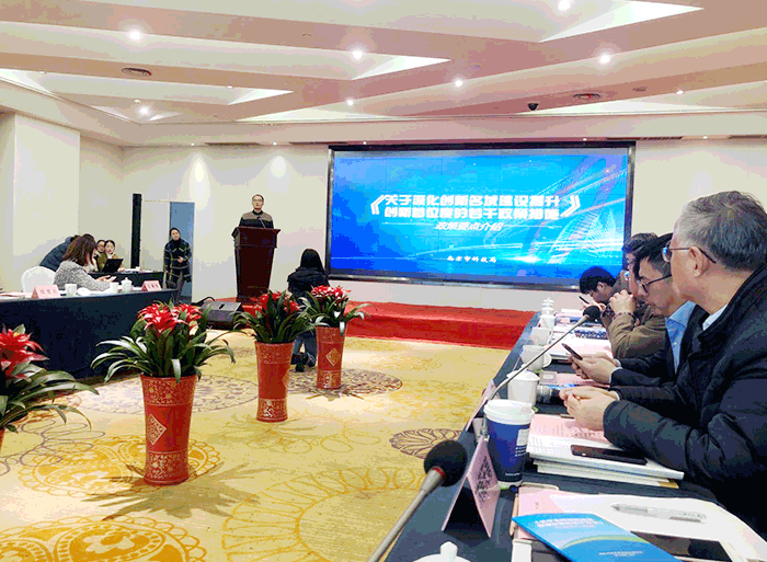 1547775685580130.gif 02.gif