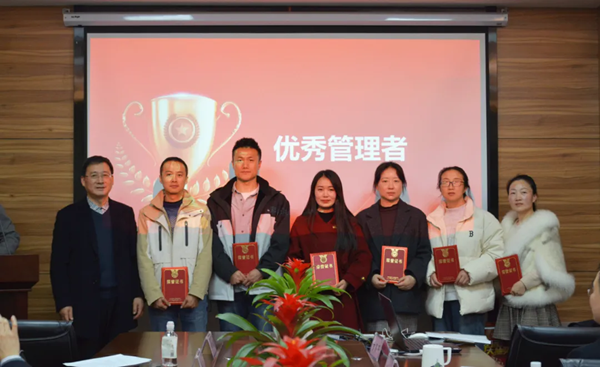 1738905076453703.png 2025nh1.png